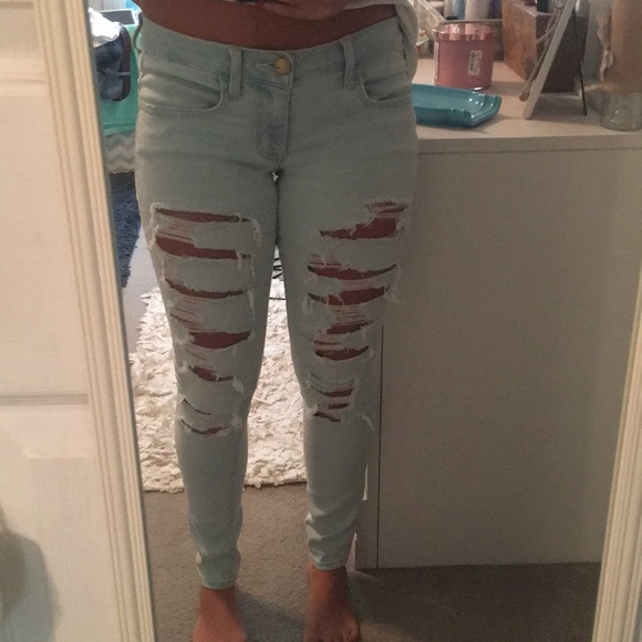 American Eagle Outfitters Denim - American Eagle low-rise Skinny Jeans